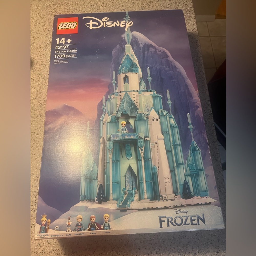 LEGO Disney 43197 – The Ice Castle (Frozen) (Complete w/ Box)